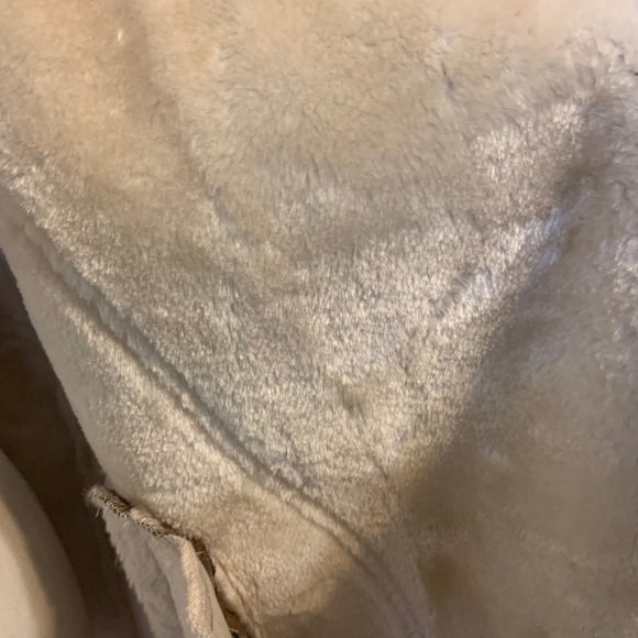 Forever 21 Vegan Suede Faux Fur Lined Vest Sz M - Picture 10 of 12